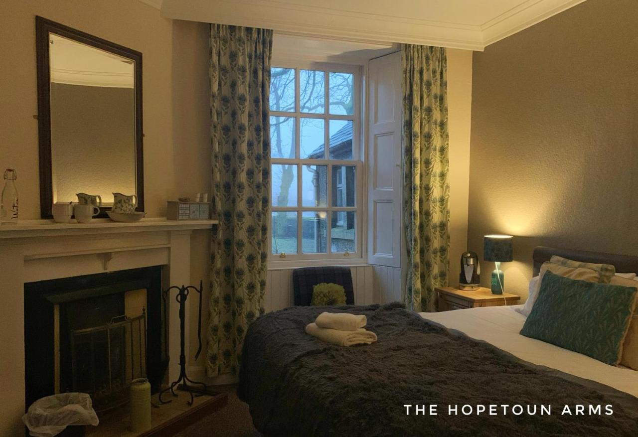 The Hopetoun Arms Hotel Leadhills Exteriör bild