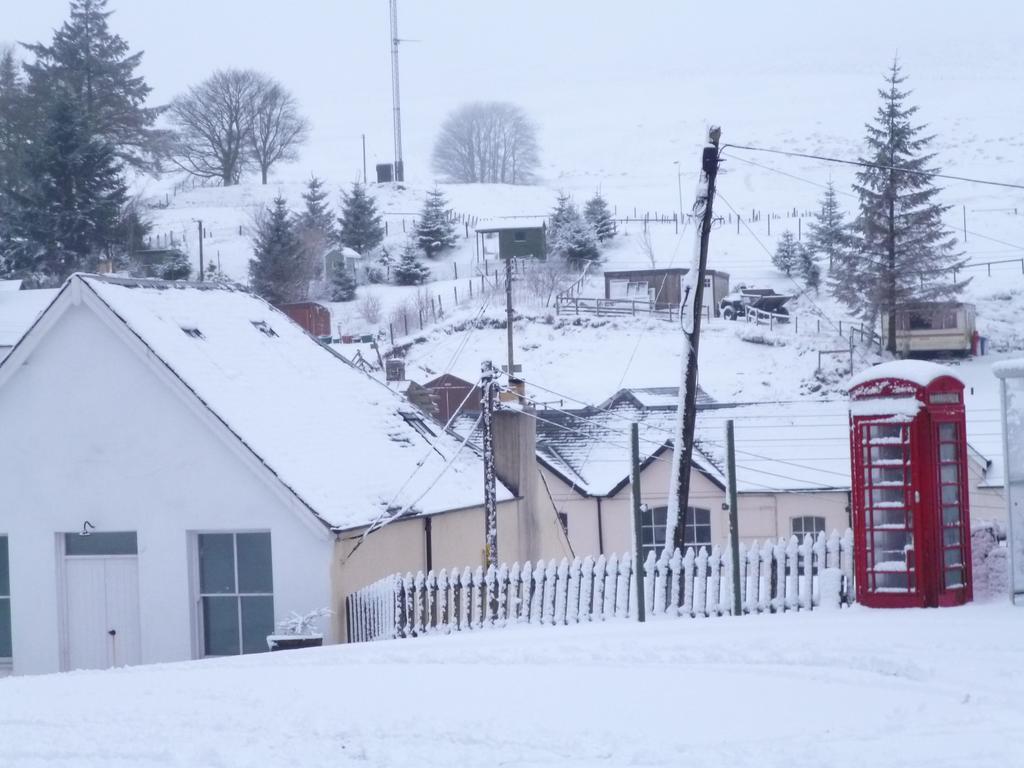 The Hopetoun Arms Hotel Leadhills Exteriör bild